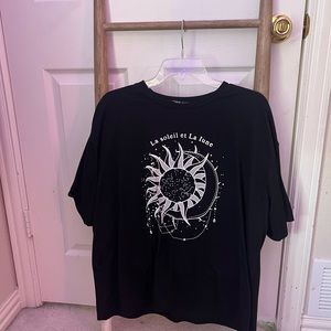 black oversized tshirt